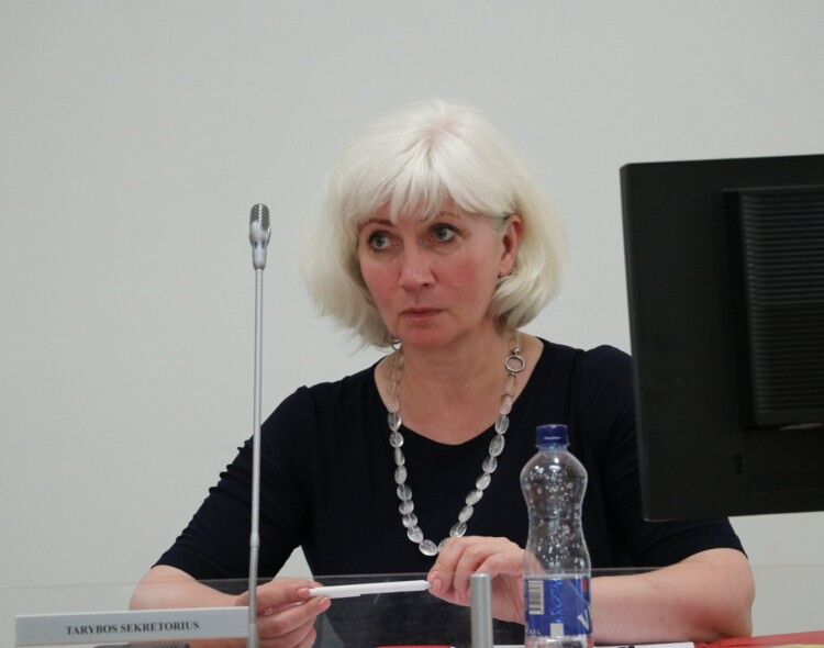 Vilniaus skyriaus atsakingosios sekretorės pareigos vėl patikėtos Lijanai Kairienei