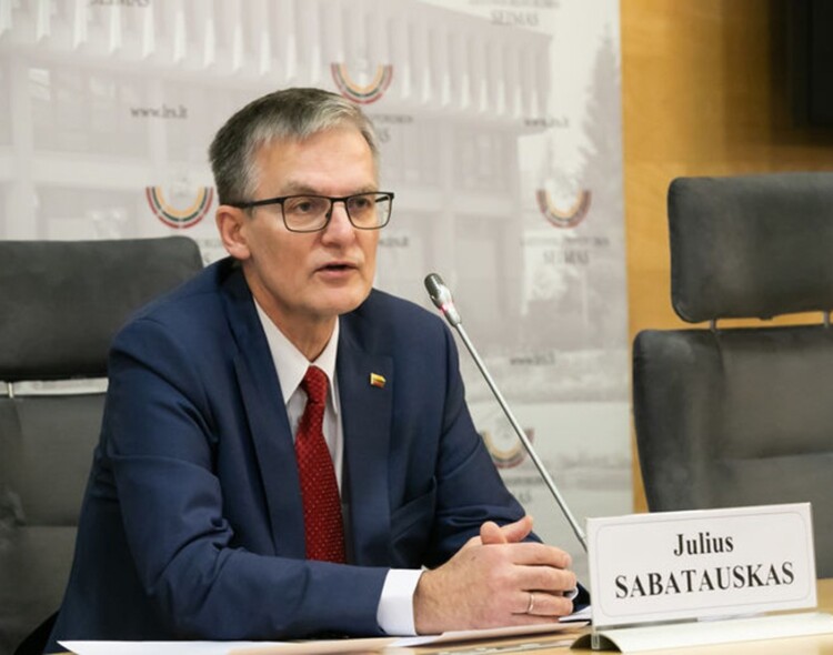 Julius Sabatauskas. Už valdančiųjų negebėjimus Lietuva moka žmonių gyvybėmis