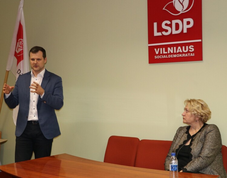 Vilniaus socialdemokratų ir partijos vadovų susitikime – apie susitikimą su prezidentu ir ambicijas laimėti