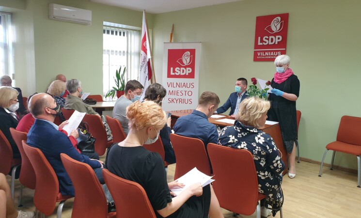 Karantinui švelnėjant Vilniaus socialdemokratai susirinko į Prezidiumo posėdį